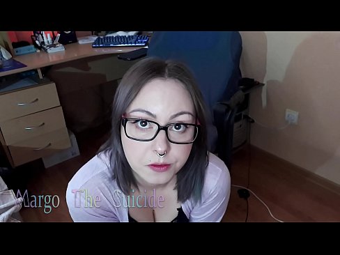 ❤️ Eynəkli Seksual Qız Kamerada Dildosunu Dərindən Əyir ❤ Anal porno bizdə ️❤